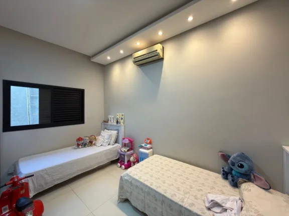 Imagem VENDE-SE CASA MODERNA, COMPLETA E COM ENERGIA SOLAR