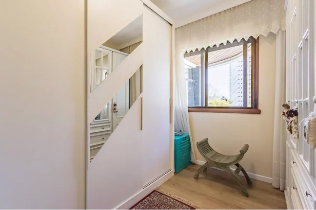 Imagem Apartamento à venda em Porto Alegre, Menino Deus, com 3 quartos, 110m2