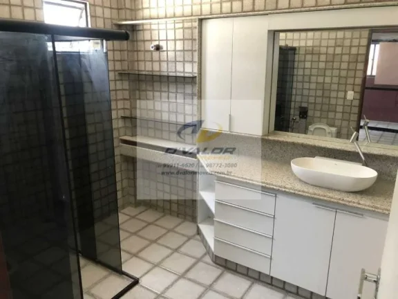 Imagem Vendo Cobertura com 447 m², 4 suítes, piscina privativa e 3 vagas