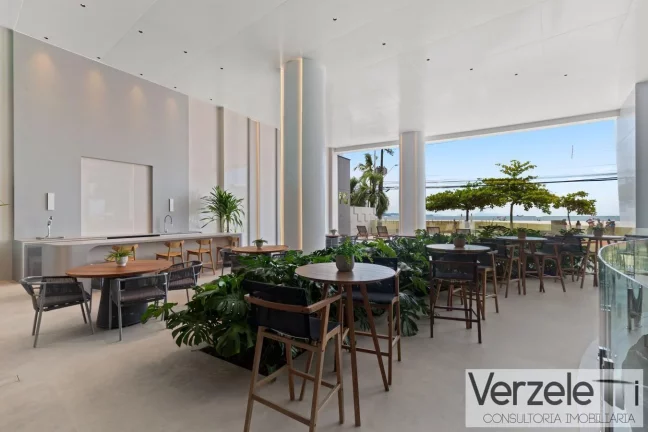 Imagem Frente ao Mar para Venda em Balneário Camboriú / SC no bairro Centro