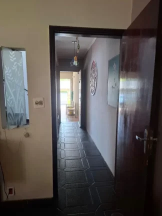 Imagem Casa para Venda em Santo André, Campestre, 5 dormitórios, 2 suítes, 3 banheiros, 4 vagas