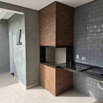 Imagem Casa em Condomínio à Venda em Sorocaba-SP Jardim Residencial Campos do Conde 4 Quartos, 1 Suíte, 3 Salas, 3 Banheiros, 4 Vagas, 184m².