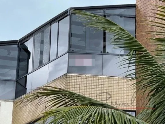 Imagem Uma cobertura de 04 suítes à venda em Jurerê Internacional. Este imóvel possui 4 quartos sendo 4...