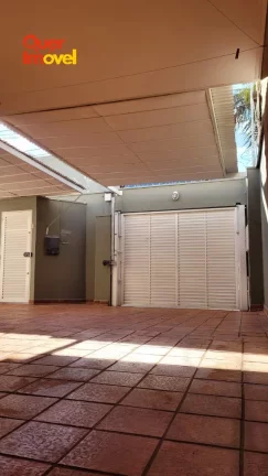Imagem Casa Residencial e Comercial de 3 quartos no Jardim São Luiz, Ribeirão Preto-SP 3 suítes, 3 salas, 3 banheiros, 4 vagas de garagem Quer Imóvel Negócios Imobiliários
