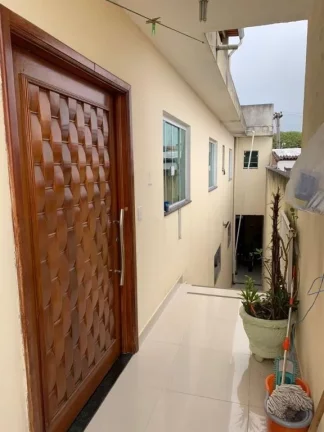 Imagem Sobrado com 3 dormitórios à venda, 180 m² por R$ 500.000,00 - Jardim Varan - Suzano/SP