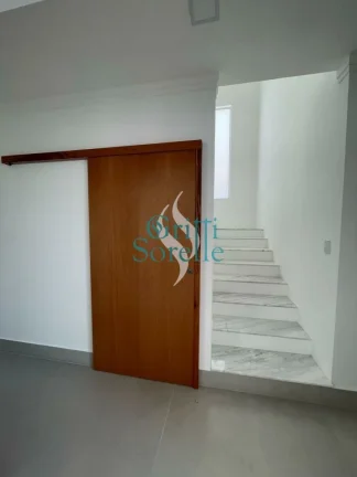 Imagem Casa/Sobrado à Venda Condomínio Fechado em Horto Florestal - Ubatuba/SP