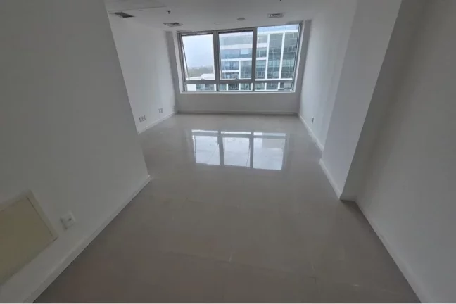 Imagem Sala Comercial no Centro Empresarial Metropolitano com 25,73m2