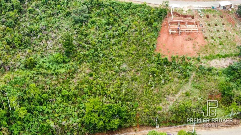 Imagem Terreno à venda, 855 m² por R$ 150.000,00 - Albuquerque - Teresópolis/RJ