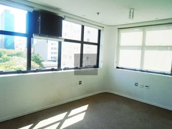 Imagem Sala Comercial com 112m² 2 conjuntos interligados