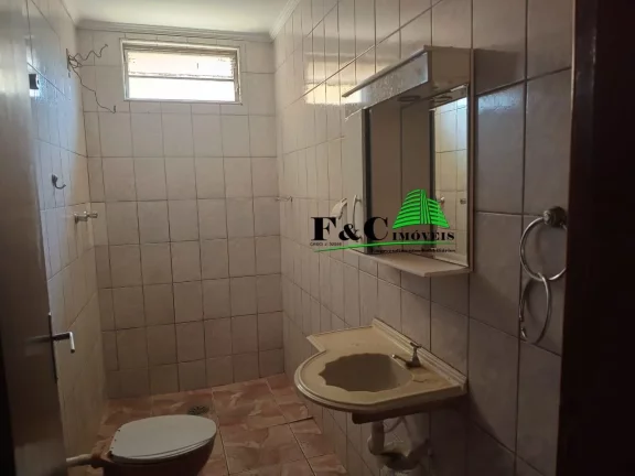 Imagem Casa / Sobrado para Venda em Limeira, Parque Hippolyto, 3 dormitórios, 2 banheiros, 3 vagas