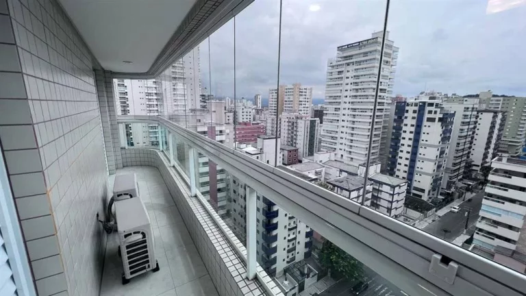 Imagem APARTAMENTO COM 145 m² - FORTE - PRAIA GRANDE SP