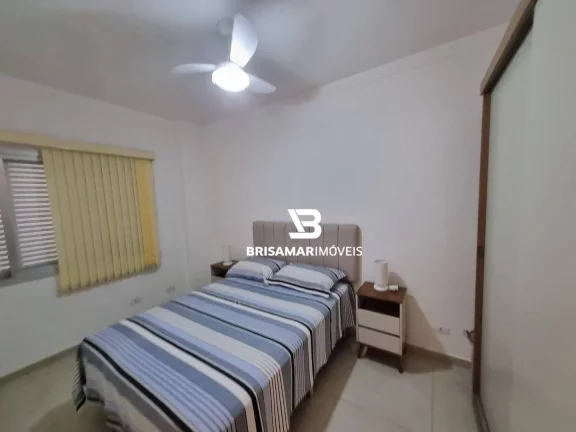 Imagem PITANGUEIRAS- UMA QUADRA DO MAR , TOTALMENTE REFORMADO , CONDOMÍNIO BAIXO , GARAGEM NO PRÉDIO.