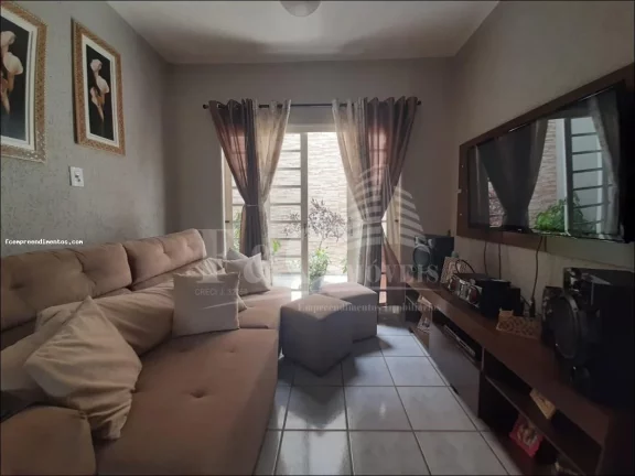 Imagem Casa para Venda em Limeira, Jardim Planalto, 2 dormitórios, 1 suíte, 2 banheiros, 5 vagas