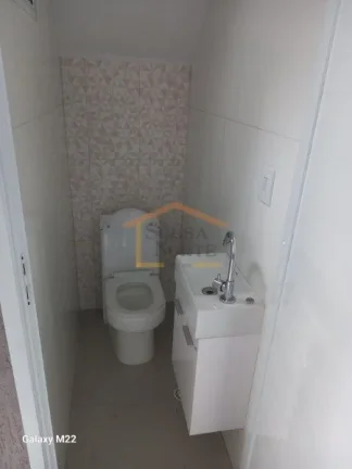 Imagem Sobrado 2 dormitórios, sendo 1 suíte, sala ampla, cozinha, 2 banheiros, 2 lavabos, área gourmet, ...