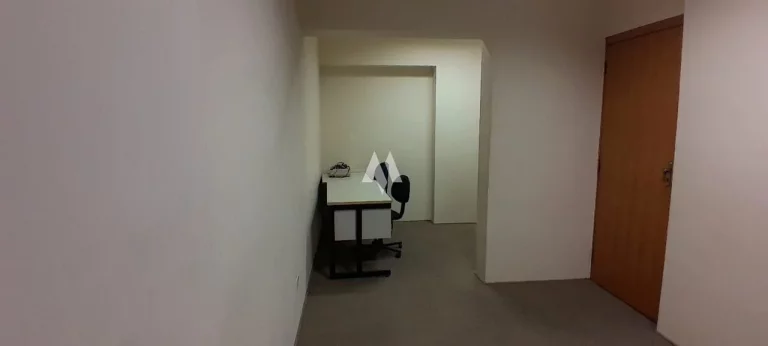 Imagem Sala Comercial - Rua Carvalho de Mendonça, próximo a Av.: Ana Costa