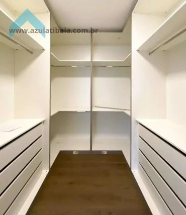 Imagem Casa Nova de Luxo no Condomínio Arco-Íris em Atibaia