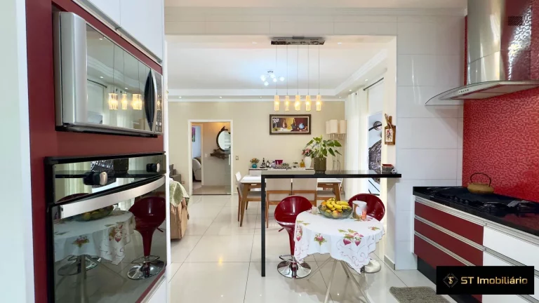 Imagem Casa à venda em Bom Jesus dos Perdões/SP - Condomínio Fechado! R$1.650.000!
