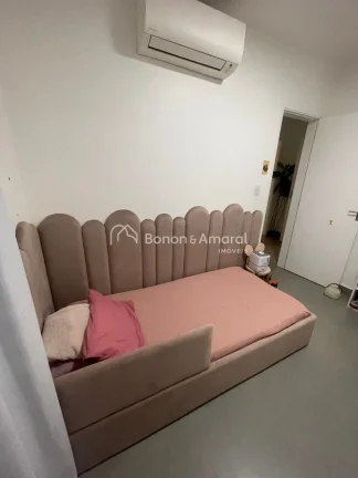 Imagem Linda e aconchegante casa, com 3 quartos sendo 1 suíte, 1 banheiro social, 1 lavabo com armário pl...