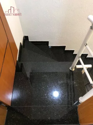 Imagem Oportunidade - Sobrado 110m² - 2 Suítes - 2 Vagas.