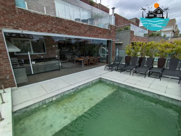 Imagem Aluguel de Temporada Juquehy - 4 suítes, piscina/churr. Privativa, 50m da praia, acomodação 14 pessoas, 03 vagas de auto | Juquehy Imobiliária