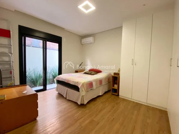 Imagem Com 190 m² de área construída, essa casa térrea encanta pela planta bem distribuída, ambientes ...
