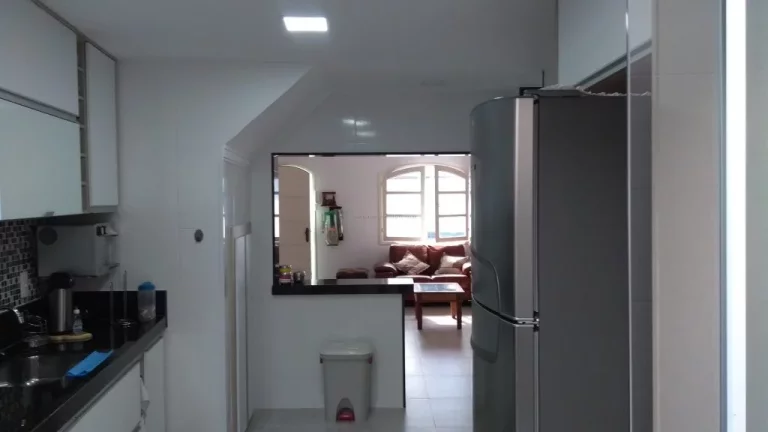 Imagem Impecável Novo Triplex Peró