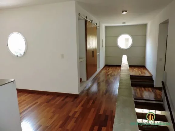 Imagem Casa MODERNA! Completa, ampla e confortável!