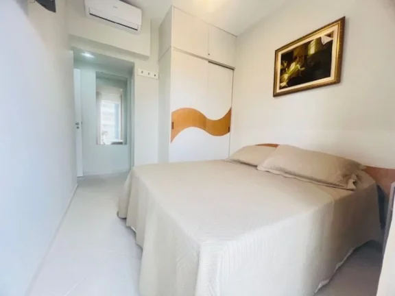 Imagem Apartamento à venda na Riviera de São Lourenço, no módulo 7: 3 quartos, 1 suíte, 2 salas, 2 vagas de garagem! Seu refúgio à beira-mar!