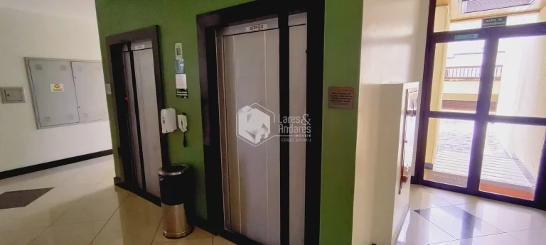 Imagem APARTAMENTO A VENDA COM 83M², 3 DORMS (1SUÍTE) COM MÓVEIS, 2 BANHEIROS, COM SACADA, 11º ANDAR, PISCINA, SALÃO DE FESTAS E 3 VGS, SANTANA, SÃO PAULO, SP.