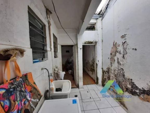 Imagem Sobrado no Rudge Ramos centro com 175 metros, 3 dormitórios, 2 vagas ótimo valor !