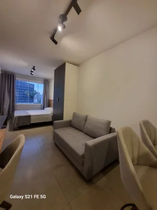 Imagem Kitnet com 1 quarto, 30,29m2, à venda em Porto Alegre, Centro