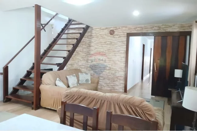 Imagem Casa com 4 quartos à venda em Vila Valqueire, Rio de Janeiro