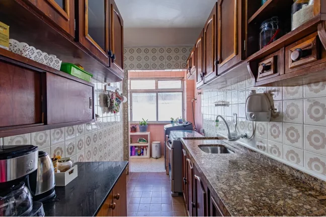 Imagem Apartamento à venda em Porto Alegre, Santana, com 2 quartos, 75m2