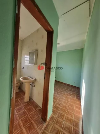 Imagem Sobrado à venda 3 Quartos, 2 Suites, 2 Vagas, 207 m², Campestre, Santo André - SP