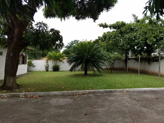 Imagem Sítio à venda em Maricá, Jardim Atlântico Central (Itaipuaçu), com 5 quartos, 250m2