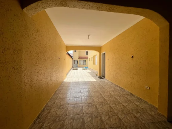 Imagem Casa para Venda em Praia Grande, Flórida, 4 dormitórios, 4 suítes, 2 banheiros, 4 vagas