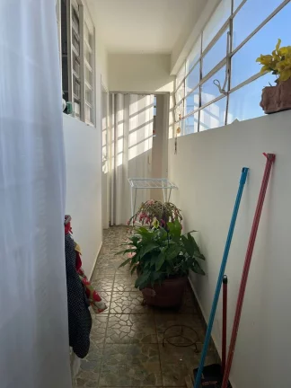 Imagem APARTAMENTO Á VENDA NO CENTRO DE FRANCA/SP - Excelente localização - 135,00 m² construída, 135,00 m² útil - 03 dormitórios sendo 1 suíte - 01 sala