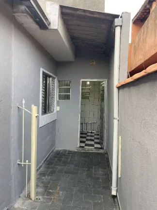 Imagem Casa com 2 dormitórios à venda, 144 m² por R$ 330.000,00 - Parque Maria Helena - Suzano/SP