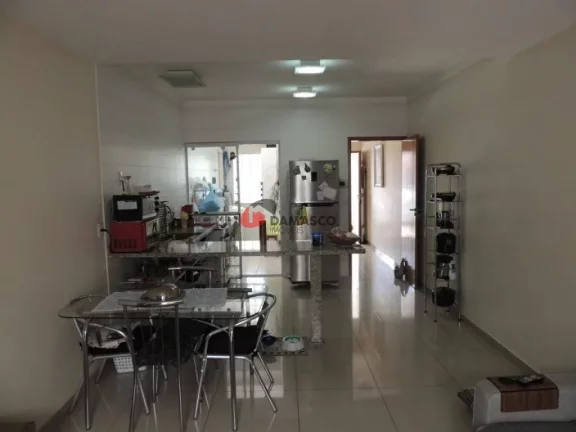 Imagem Sobrado à venda 3 Quartos, 1 Suite, 2 Vagas, 100M², Vila Alpina, São Paulo - SP