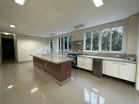 Imagem Excelente Casa à Venda em Valinhos - SP

Esta casa está situada em uma localização privilegiada,...