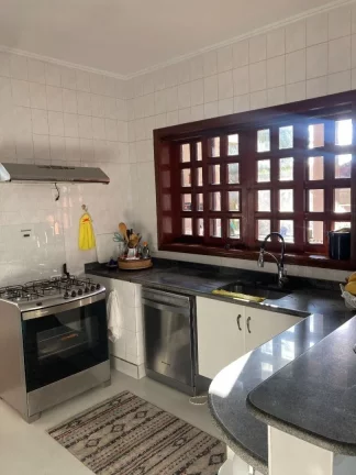 Imagem Sobrado com 3 dormitórios à venda, 350 m² por R$ 750.000,00 - Centro - Poá/SP