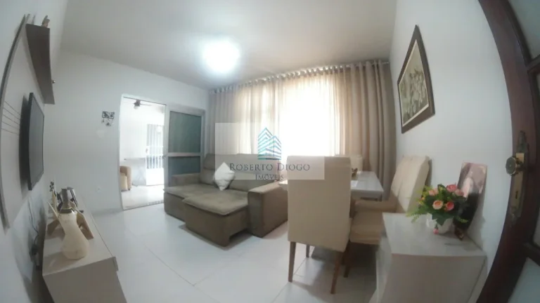 Imagem Venda de casa em São Francisco, Niterói-RJ: 2 quartos, 1 suíte, 2 salas, 3 banheiros, 4 vagas de garagem, 100m². Confira!