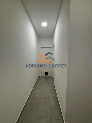 Imagem Apartamento com dois dormitórios no Centro de Navegantes pronto para morar e aceita financiamento bancário a venda com a Imobiliária Adriano Carpes