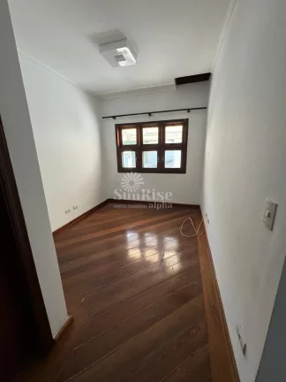 Imagem Casa à venda em Aldeia da Serra com 3 quartos e 3 vagas 420 m² por R$ 1.800.000,00 Morada dos Pássaros - Barueri/SP