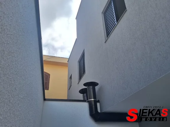 Imagem Imperdível: Casa à venda na Penha, São Paulo-SP. 3 quartos, 1 suíte, 3 banheiros, 2 vagas. 106 m².