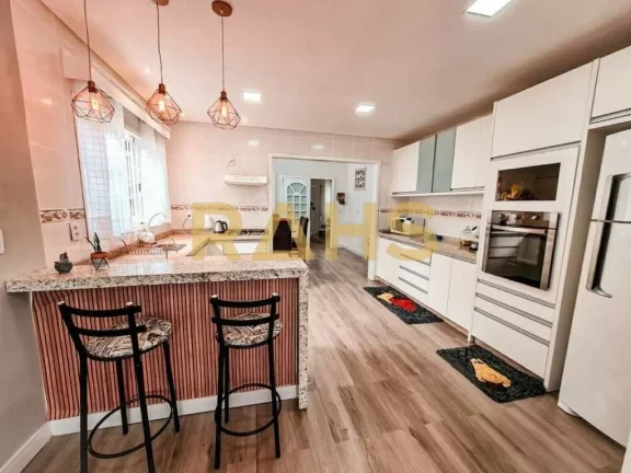 Imagem Oportunidade Casa Plana - Averbada no Bom Retiro com area de festa e piscina Seu sonho pode se torna...