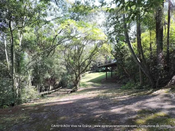 Imagem Casa com 3 dormitórios à venda, 385 m² - Granja Viana - Jandira/SP