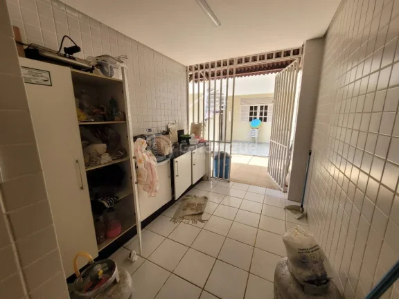 Imagem Casa à venda no bairro Tirol, Natal: 3 dormitórios, edícula com 2 suítes