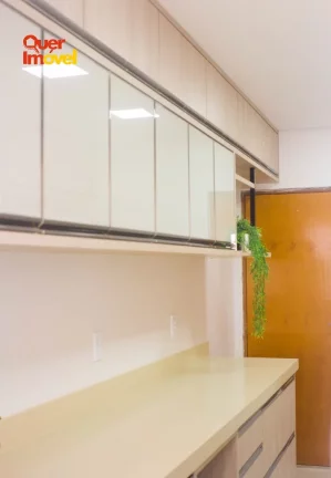 Imagem Casa em Condomínio à Venda em Ribeirão Preto-SP - 3 Quartos, 1 Suíte, 2 Salas, 3 Banheiros, 2 Vagas, 190,54m².