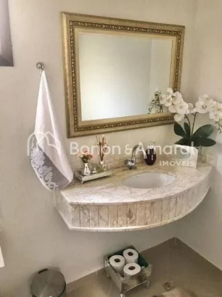 Imagem Casa à venda em condomínio fechado em Valinhos/SP!

Ótima casa à venda com 3 suítes, quintal, 3...